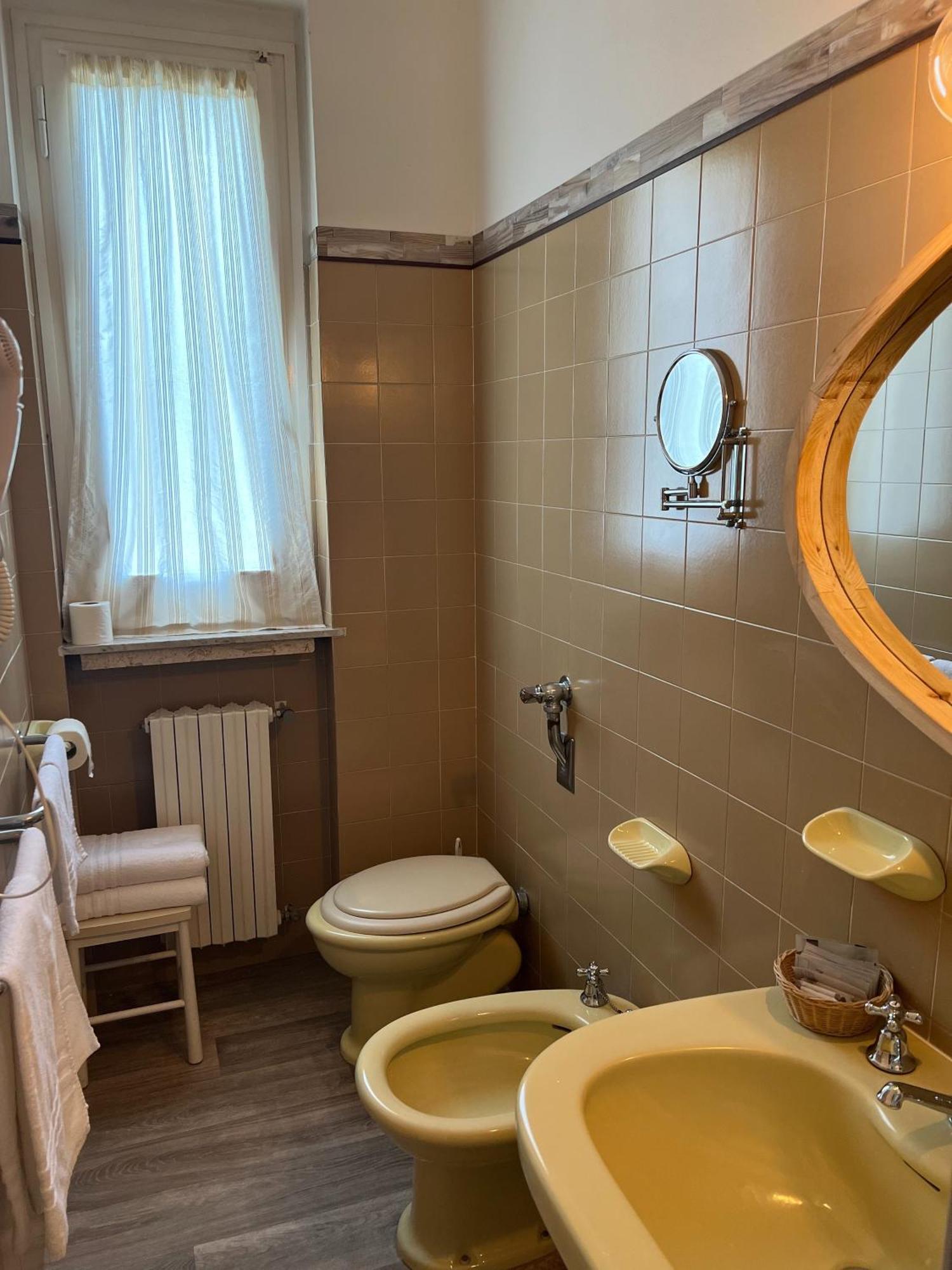 Hotel G&d Deanna Pool&brunch Milano Marittima