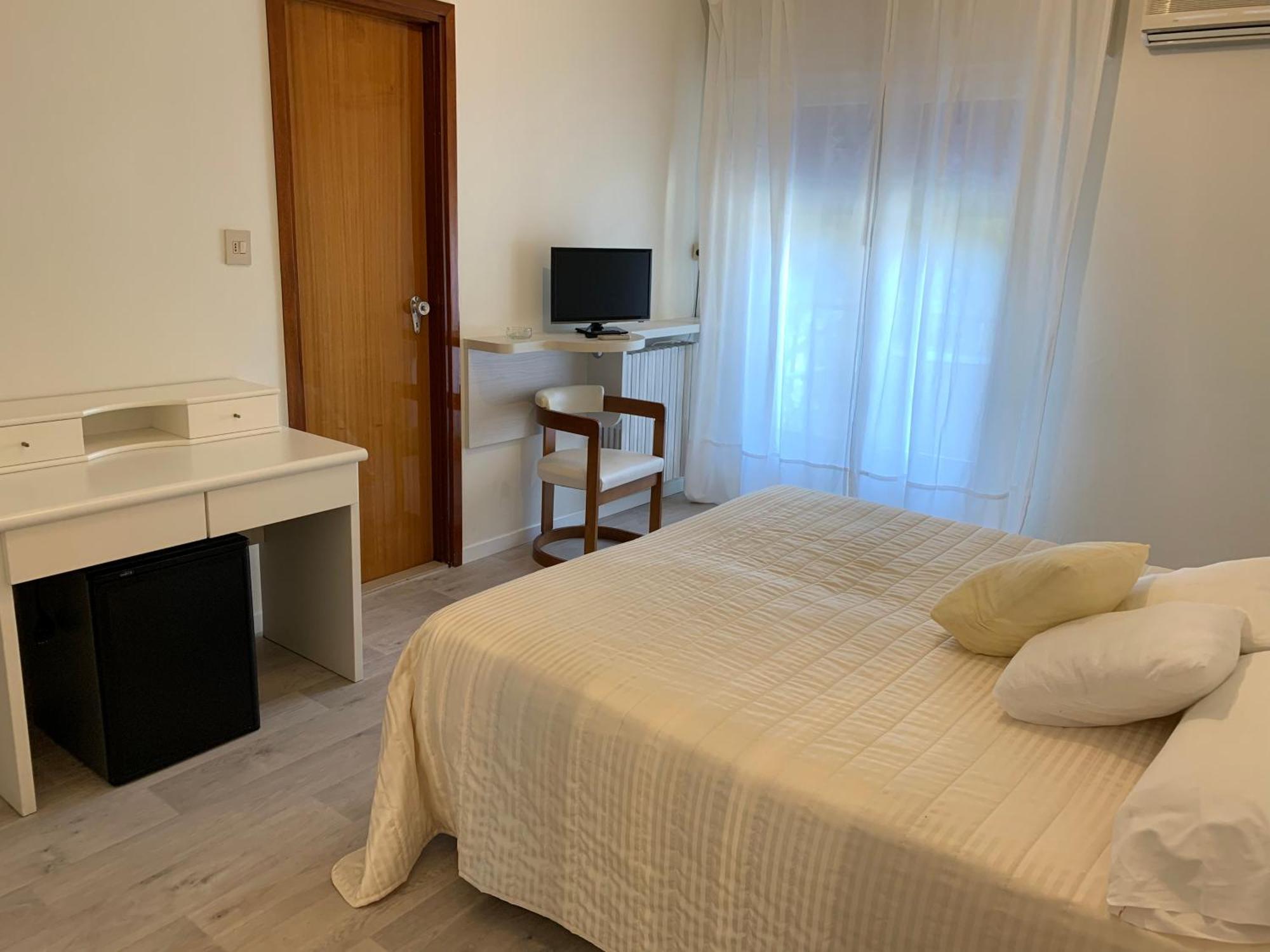 Hotel G&d Deanna Pool&brunch 4*