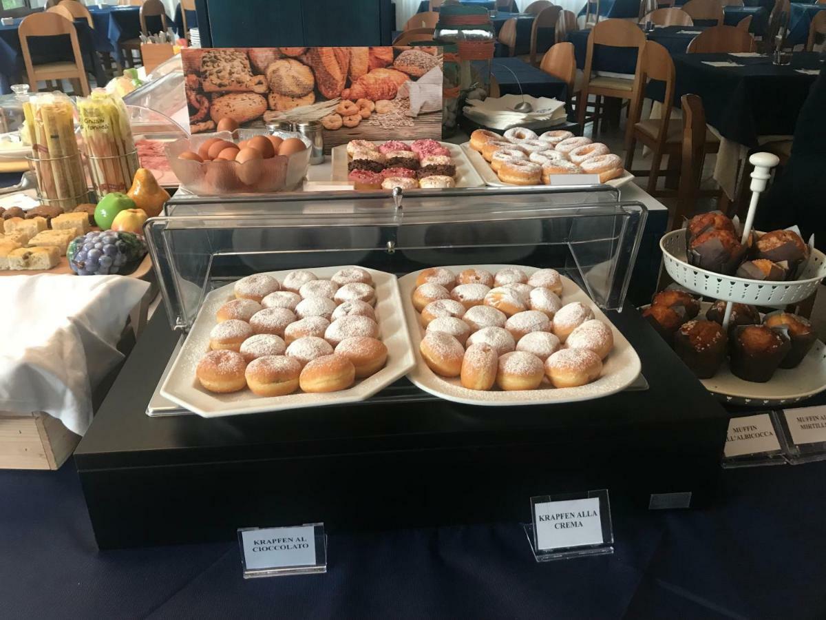 Hotel G&d Deanna Pool&brunch 4*