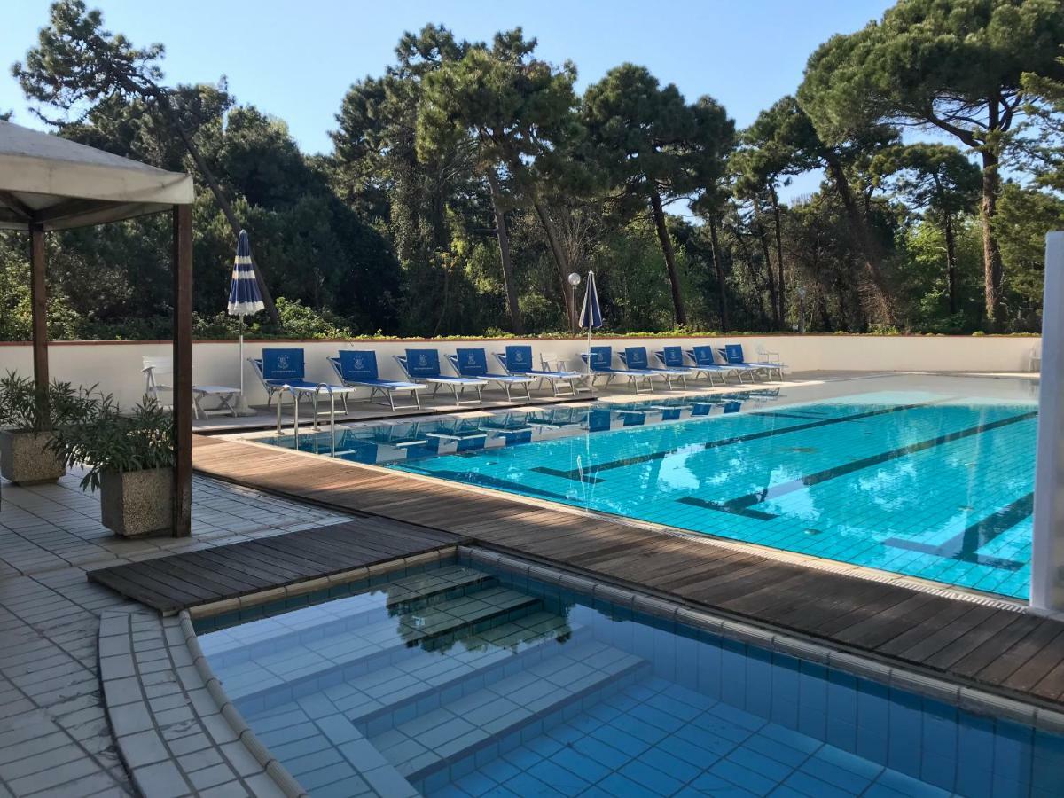 Hotel G&d Deanna Pool&brunch Milano Marittima